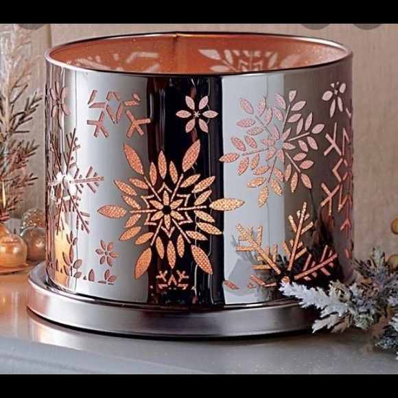 PartyLite Other - Partylite Enchanted Winter Snow Votive Holder